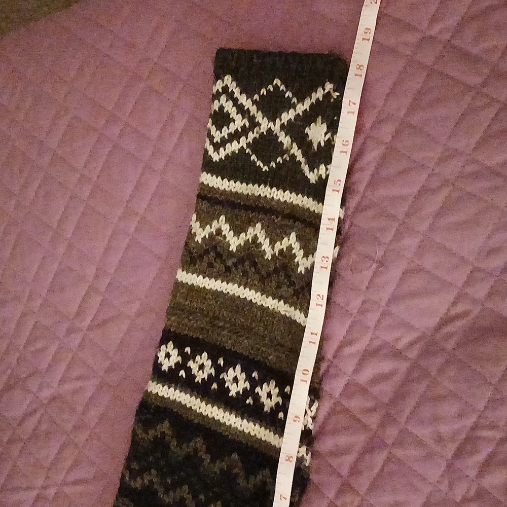 Sweater Bundle - Picture 8 of 9